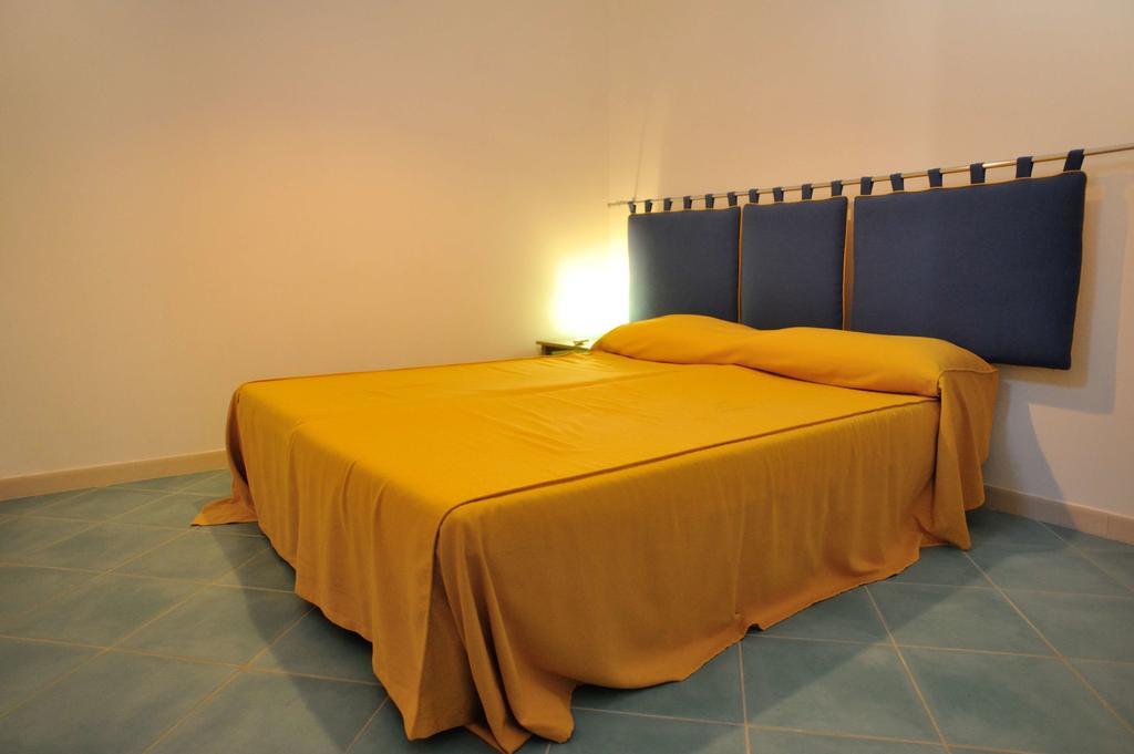 Casa Vacanze Metrosideros San Vito Lo Capo Bagian luar foto